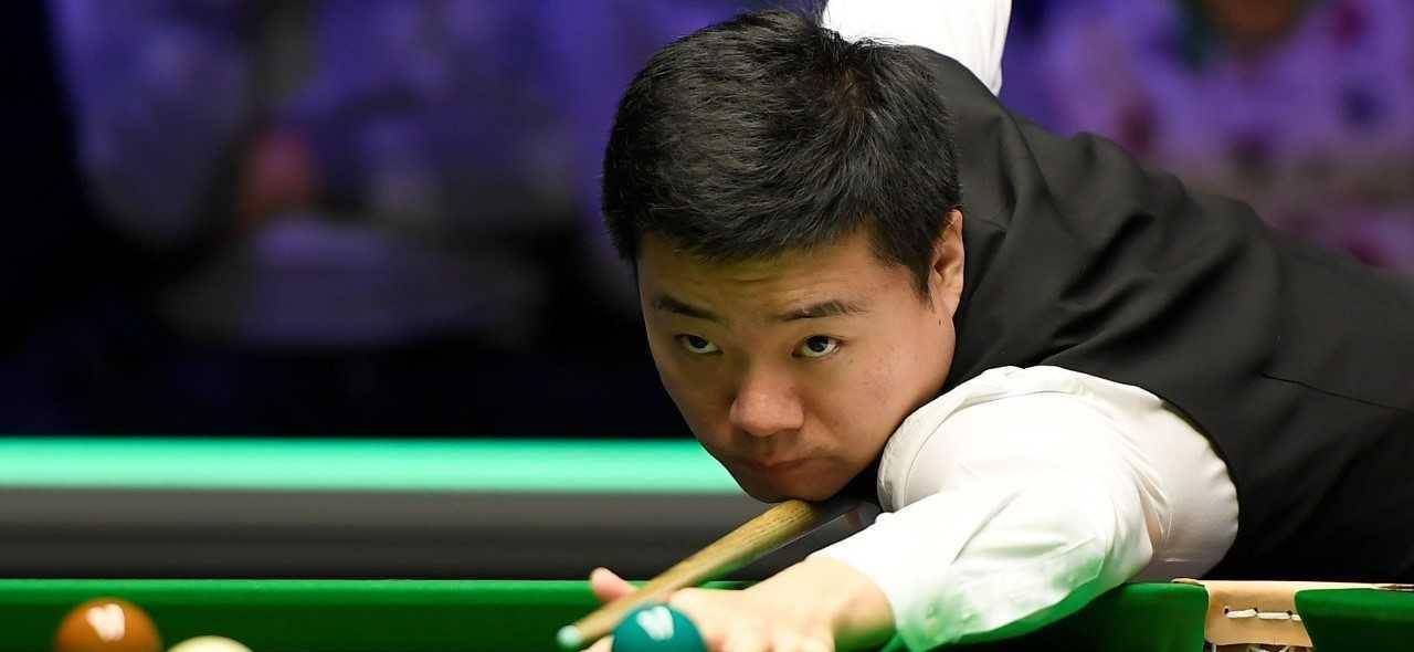 对方防线缝 对方防线缝