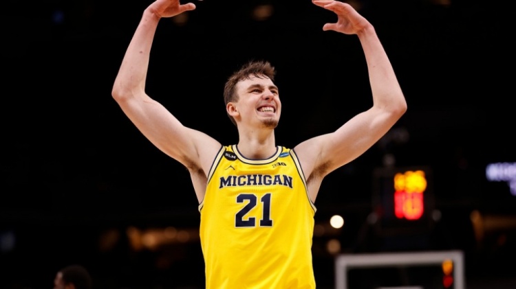 2平美因茨 2平美因茨